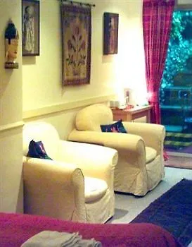 Hudsons Hotel Brighton Guest house